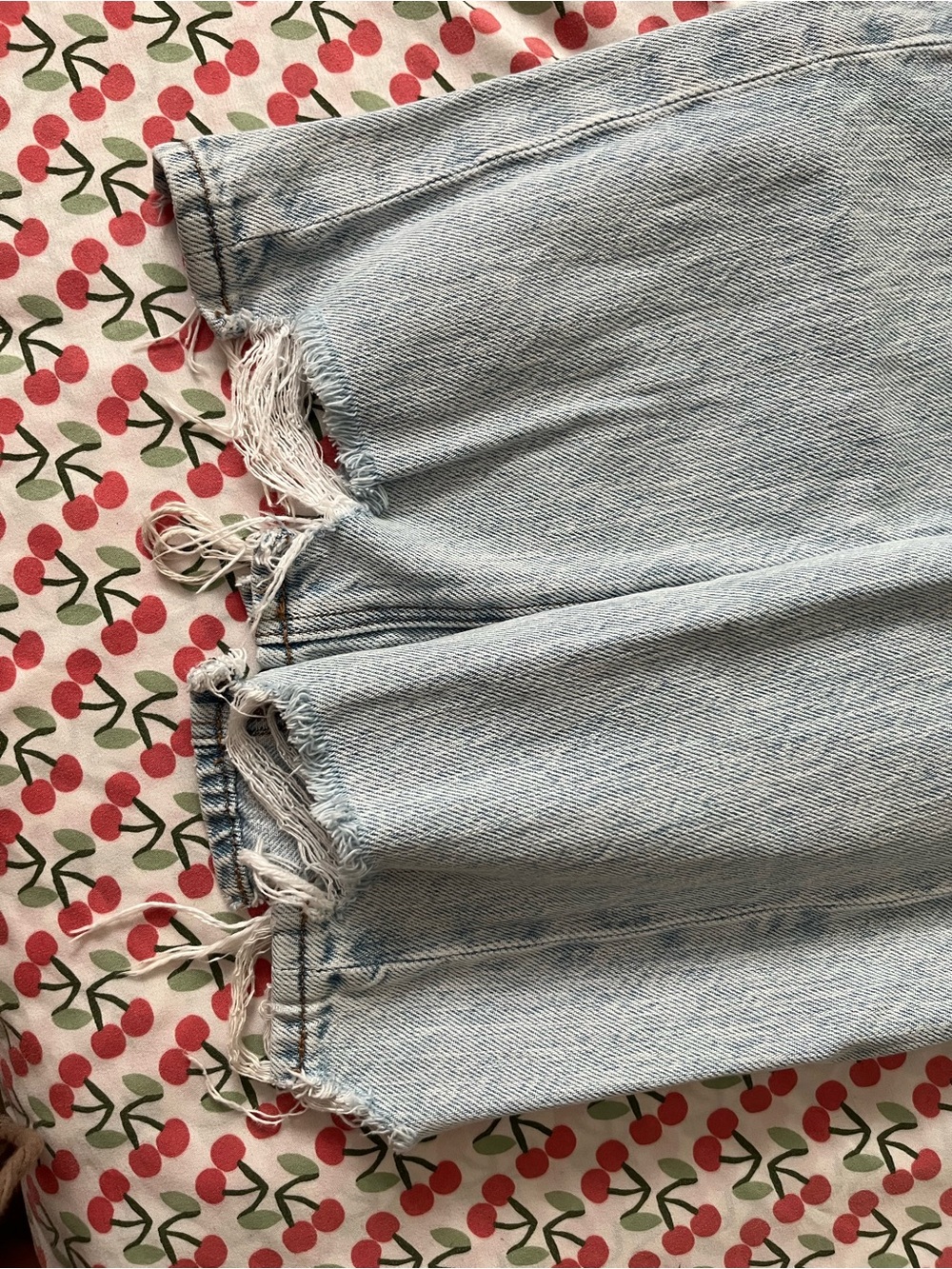 American Eagle Outfitters Light Blue Boyfriend Jeans - Picture 6 of 7